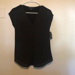 Black short sleeve top